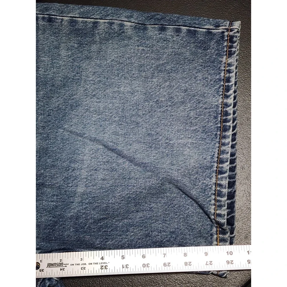 Levi's 454 Relaxed Shorts 10 Inch Inseam 42 Blue Denim